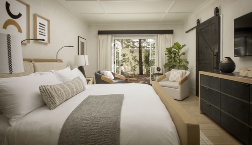 Room, Accessible (Garden Shower)