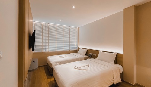 Standard Twin Room