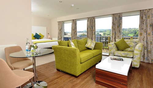 Luxury Suite, 1 King Bed, Balcony