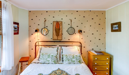 Room 2 - Butternut