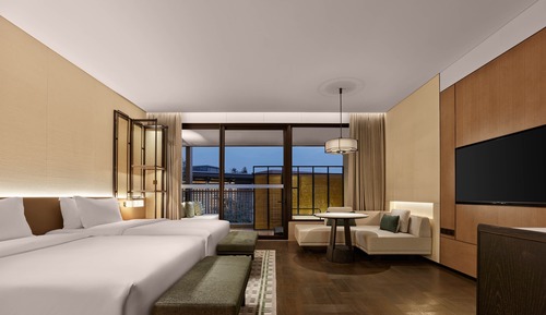 Superior Twin Room, Balcony, Lake View