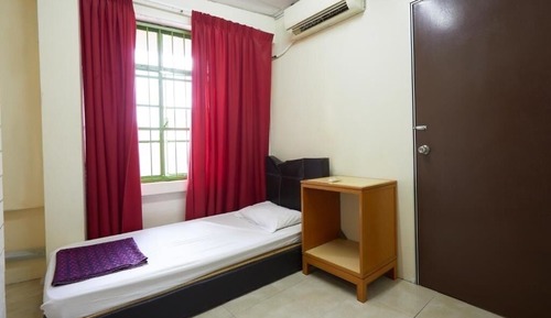 Standard Single Room
