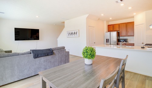 House (3 Bedrooms)