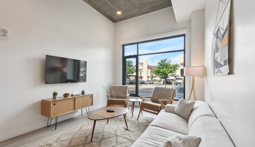 Condo, Multiple Beds, Kitchen (Unit 102)