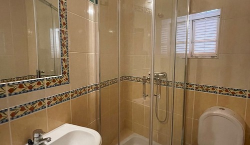 Basic Double Room, 1 Double Bed