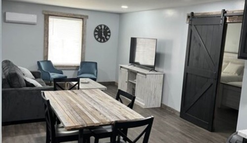 Luxury Suite