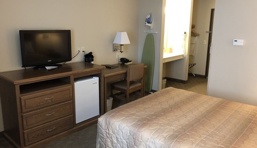 Standard Room, 1 Queen Bed, Accessible, Non Smoking