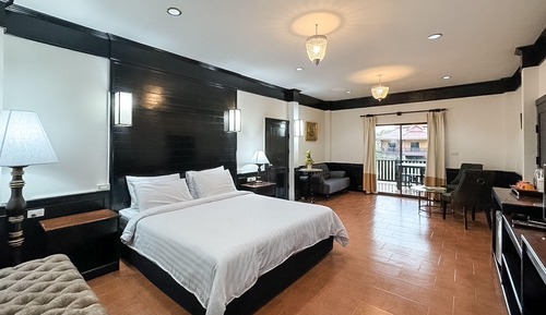Deluxe Villa