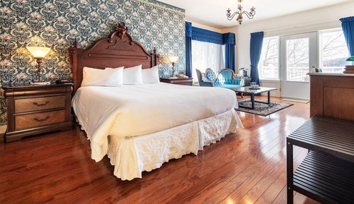 Superior Room, 1 Queen Bed