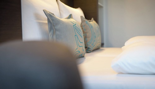 Standard Room, 1 Queen Bed