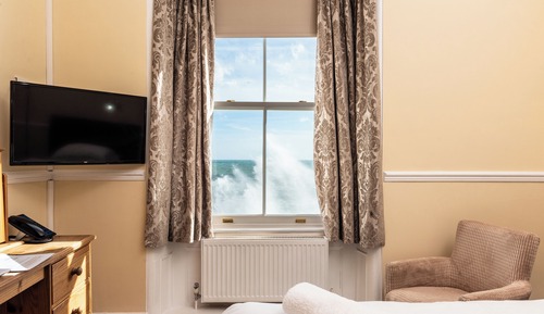 Single Room, Sea View