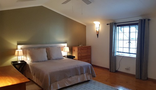 Deluxe Studio, 1 Bedroom, Kitchen (1)