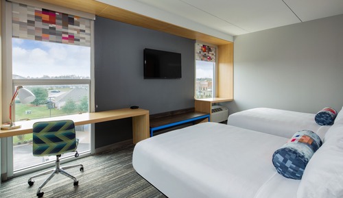 Room, 2 Queen Beds (Mobility/Hearing Access, Roll-In Shwr)