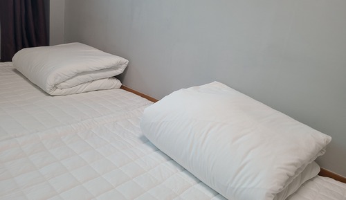 Family Room, 2 Bedrooms