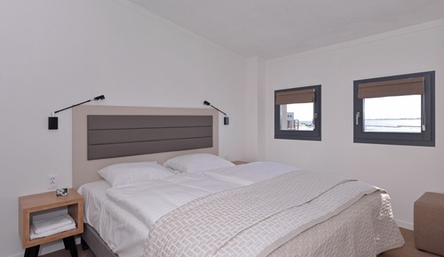 Deluxe Studio, 1 Bedroom, Lake View