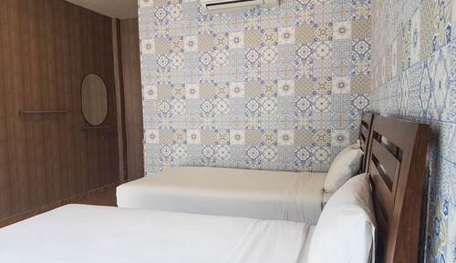 Standard Room, 1 King Bed