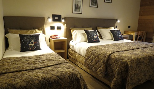 Economy Triple Room