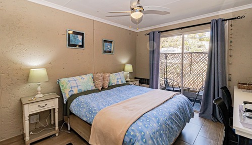 Dandelion: Double Room