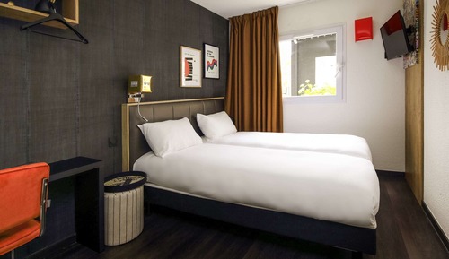 Room, 2 Twin Beds (Pop)