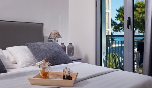 Standard Room (Forest View)