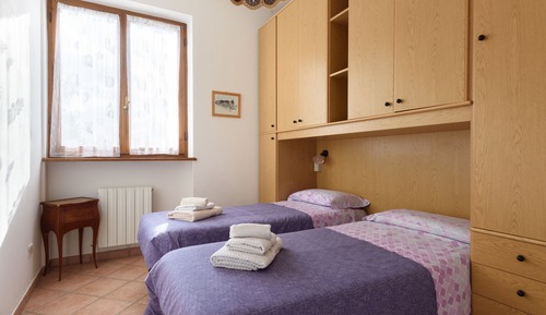 Family Room, 2 Bedrooms