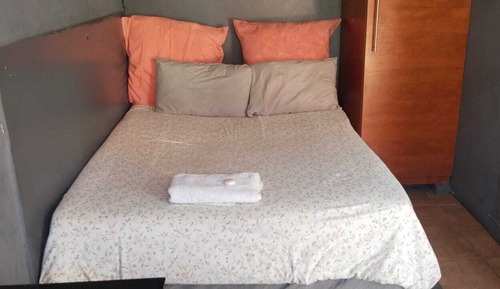 Traveller Room