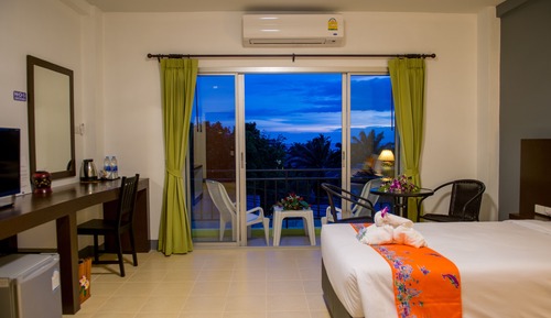 Deluxe Twin Room