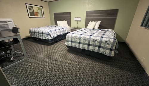 Standard Room, 2 Queen Beds, Non Smoking