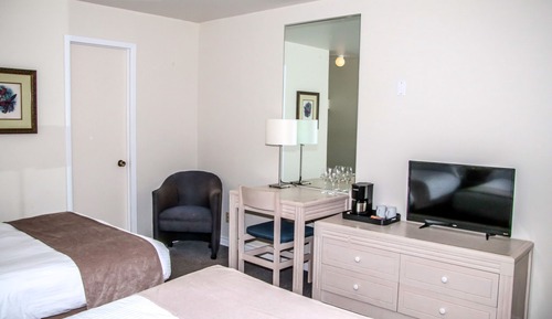 Economy Room, 2 Double Beds