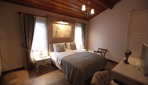 Superior Double Room, Garden View