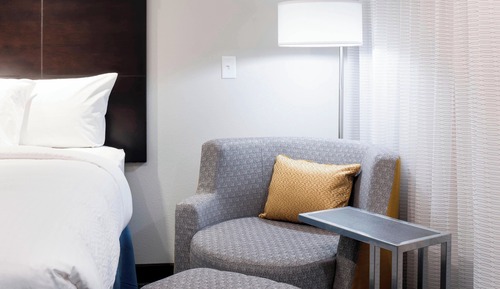 Room, 2 Queen Beds (Mobility Accessible, Tub)