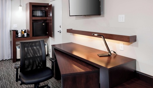 Room, 2 Queen Beds (Hearing Accessible)