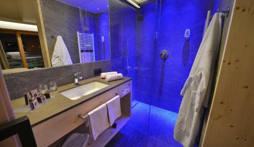 Junior Suite with Balcony