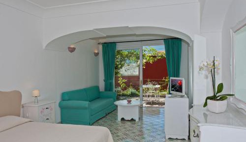 Standard Double or Twin Room with City View