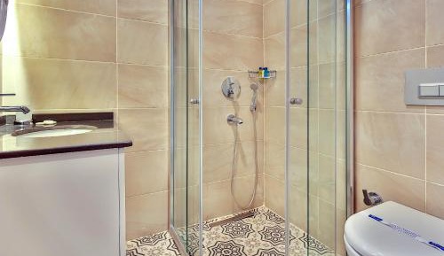 Deluxe Double or Twin Room with Sea View