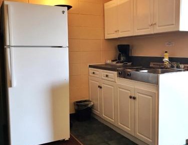 Queen Room with Two Queen Beds and Kitchenette