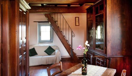 One-Bedroom Apartment - Split Level