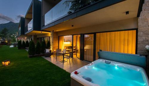 Two-Bedroom Apartment with Garden