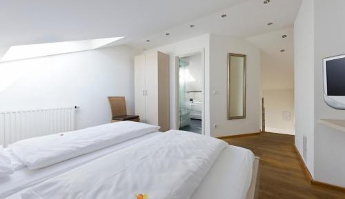 Suite with Spa Bath
