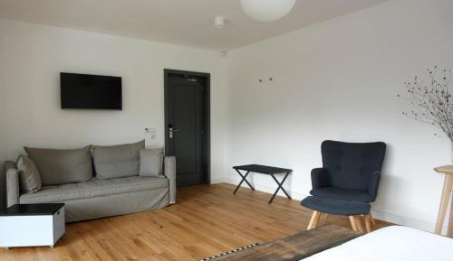 Pine Deluxe Junior Suite