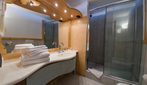 Junior Suite with Balcony