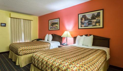 Double Room with Two Double Beds - Non-Smoking