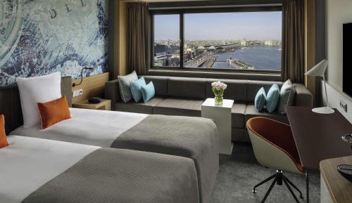 Sleep Twin Room with View