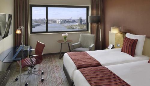 Executive Twin Room with View