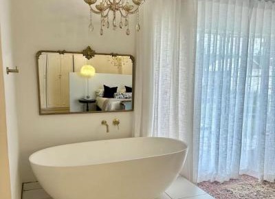 Queen Room with Garden View