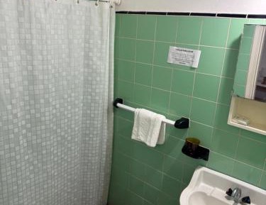 Bungalow with Garden View