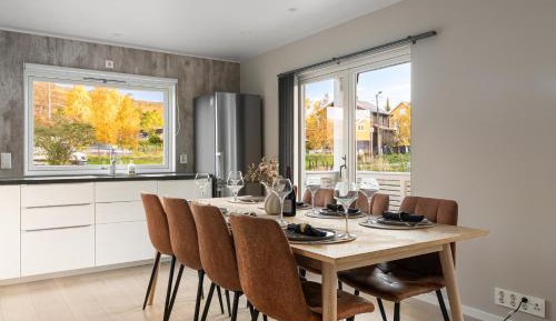 Three-Bedroom Premium Apartment