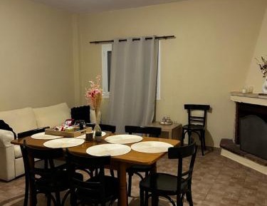 Two-Bedroom Apartment with Mountain View