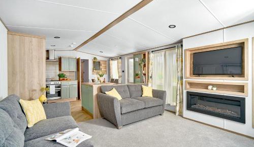 Mobile Home 3