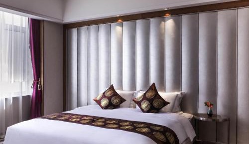 Deluxe Suite with Two Double Beds